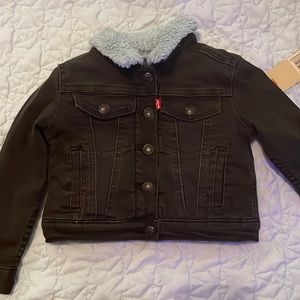 Levi Strauss & Co. insulated black jean Jacket size 2t